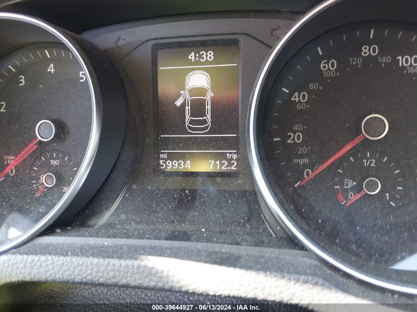 2018 Volkswagen Passat 2.0T R-Line/2.0T S VIN: 1VWAA7A35JC018610 Lot: 39644927