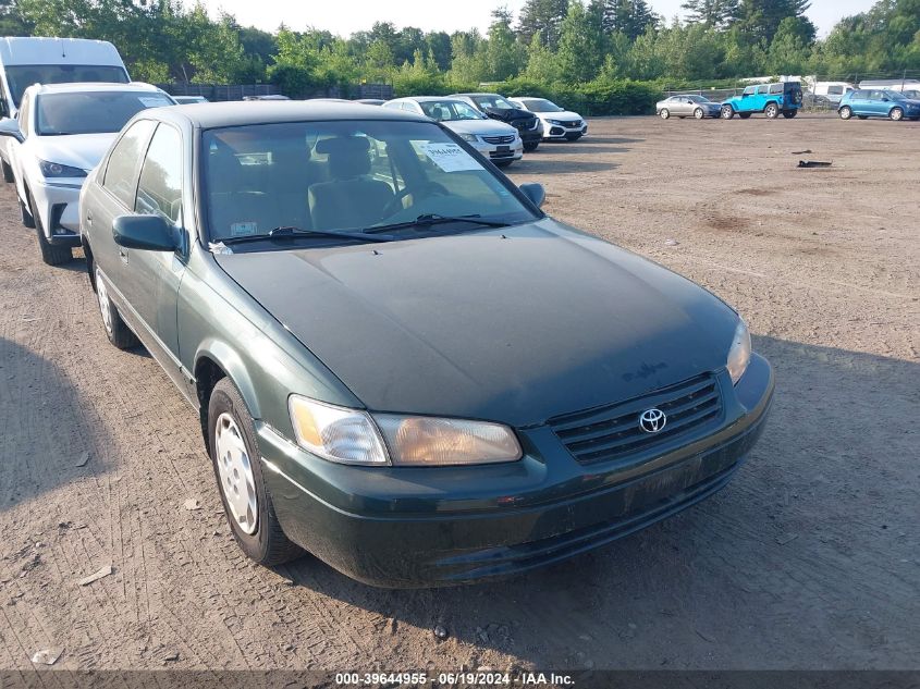 1999 Toyota Camry Ce/Le/Xle VIN: 4T1BG22K1XU560039 Lot: 39644955