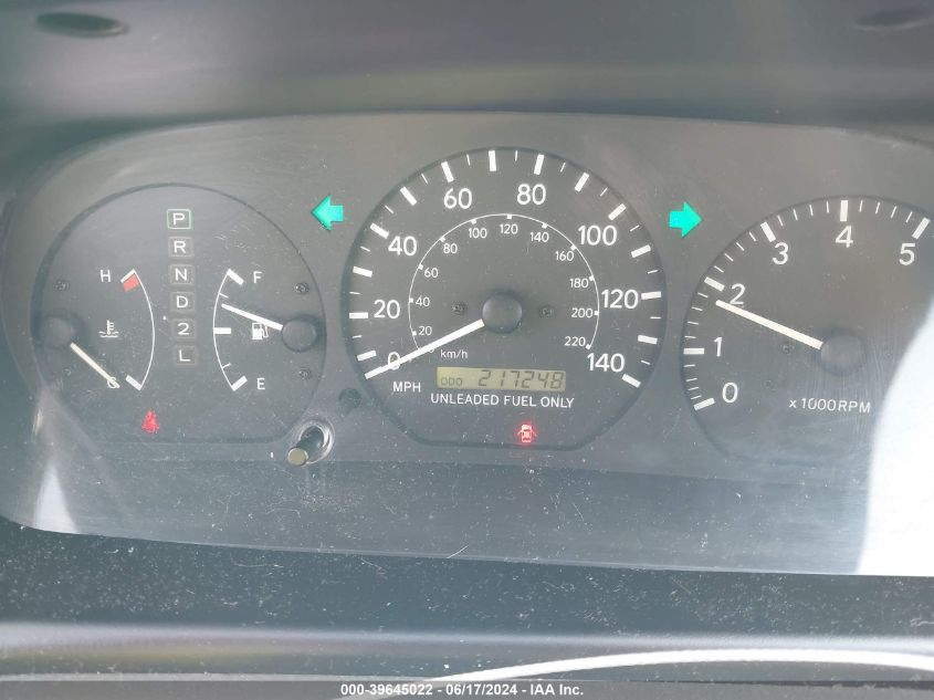 1999 Toyota Camry Le VIN: 4T1BG22K5XU571755 Lot: 39645022