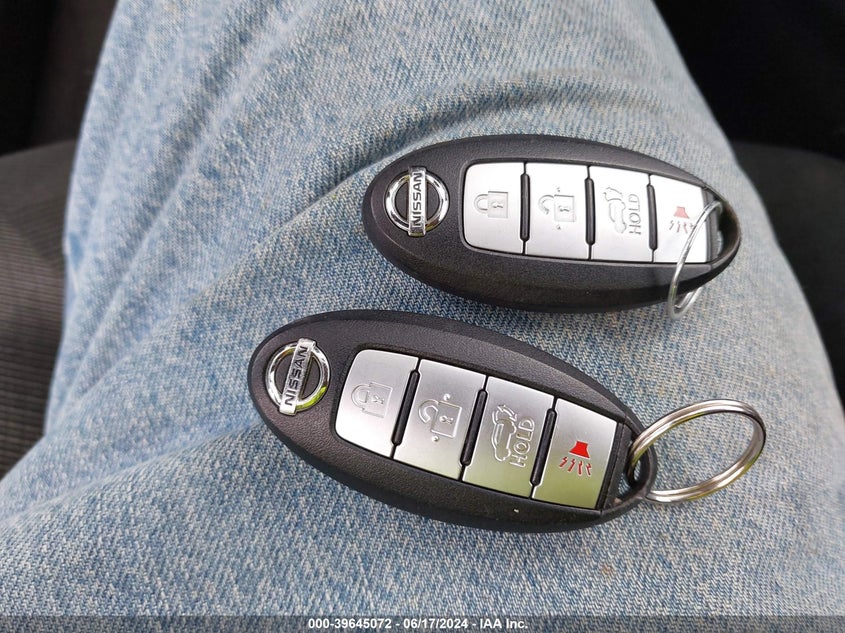 2016 Nissan Rogue Sv VIN: 5N1AT2MV7GC841055 Lot: 39645072