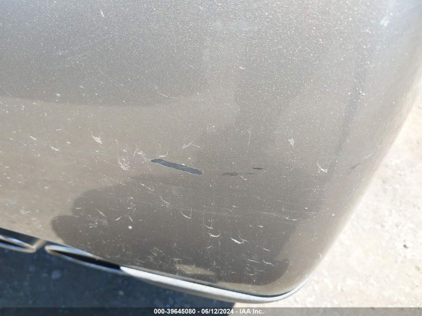 2004 Cadillac Deville Standard VIN: 1G6KD54Y04U118447 Lot: 39645080