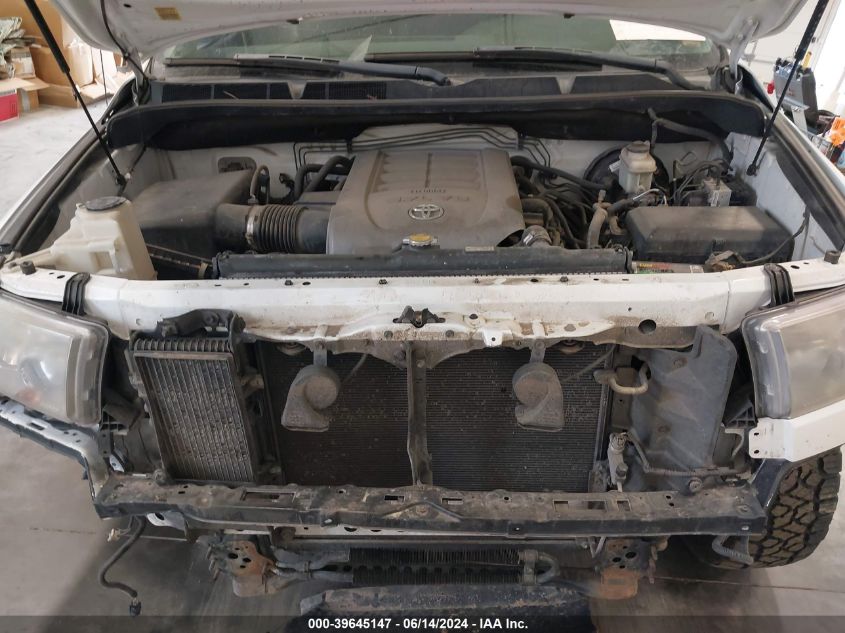 2008 Toyota Tundra Base 5.7L V8 VIN: 5TFCV54198X007885 Lot: 39645147