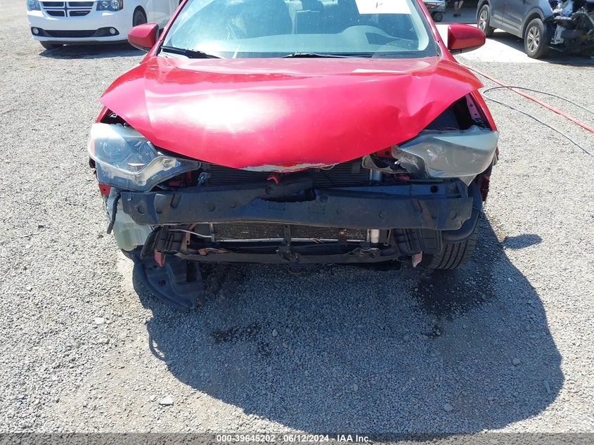 2015 Toyota Corolla Le VIN: 5YFBURHE3FP210589 Lot: 39645202