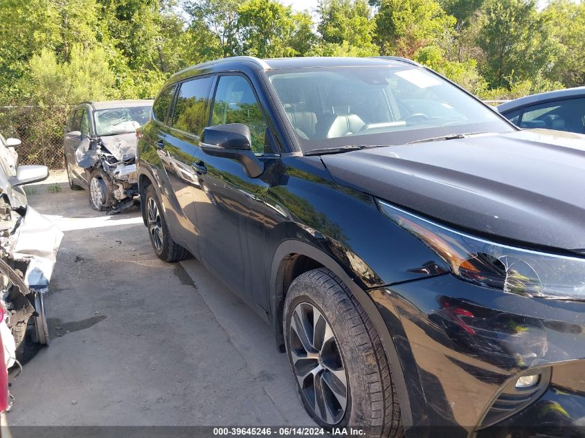 2022 Toyota Highlander Xle VIN: 5TDGZRBH5NS202297 Lot: 39645246