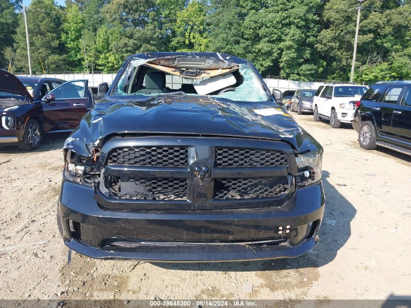 2019 Ram 1500 Classic Express Quad Cab 4X4 6'4 Box VIN: 1C6RR7FT8KS522560 Lot: 39645300