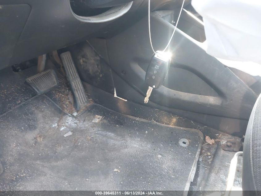 2017 Kia Forte Lx VIN: 3KPFK4A73HE058033 Lot: 39645311