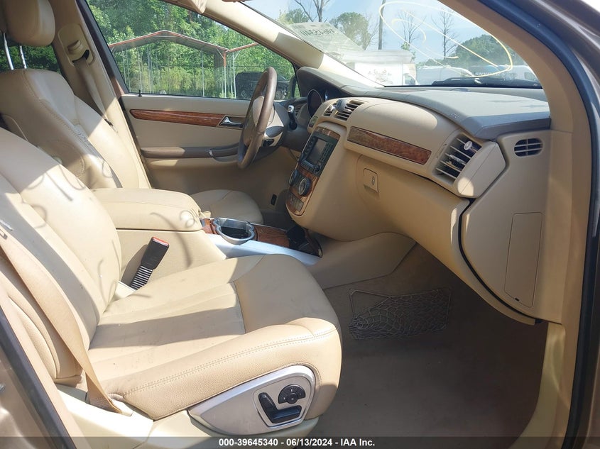 2008 Mercedes-Benz R 350 4Matic VIN: 4JGCB65E08A073434 Lot: 39645340
