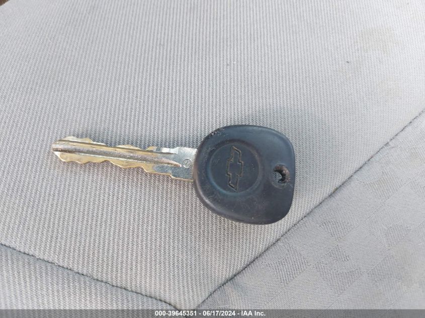 2010 Chevrolet Cobalt Ls VIN: 1G1AB5F53A7105714 Lot: 39645351