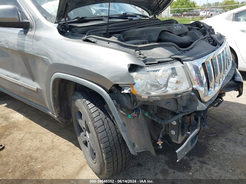 2012 Jeep Grand Cherokee Laredo VIN: 1C4RJFAG9CC221893 Lot: 39645352