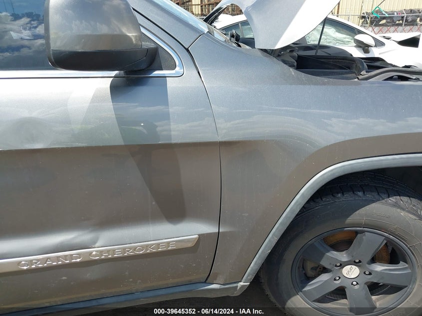 2012 Jeep Grand Cherokee Laredo VIN: 1C4RJFAG9CC221893 Lot: 39645352