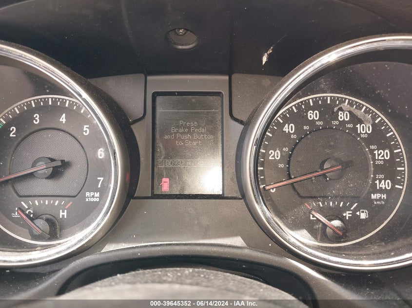 2012 Jeep Grand Cherokee Laredo VIN: 1C4RJFAG9CC221893 Lot: 39645352