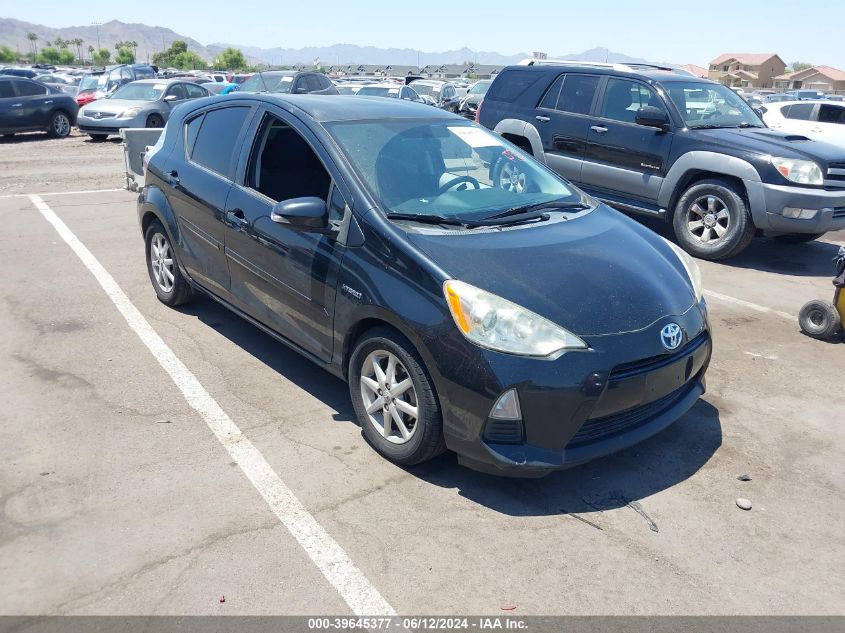 2013 Toyota Prius C Three VIN: JTDKDTB38D1536930 Lot: 39645377