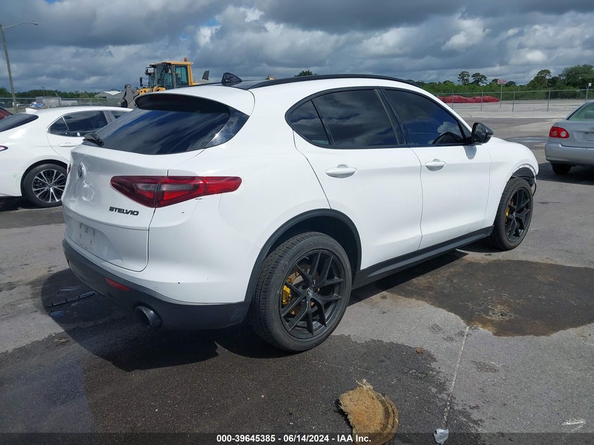 VIN ZASPAJAN9K7C57509 2019 ALFA ROMEO STELVIO