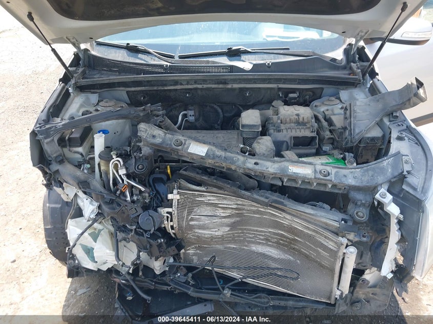 2011 Kia Sorento Lx VIN: 5XYKT3A12BG131078 Lot: 39645411