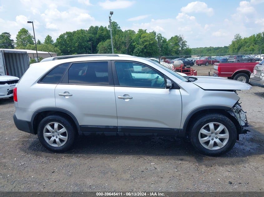 2011 Kia Sorento Lx VIN: 5XYKT3A12BG131078 Lot: 39645411