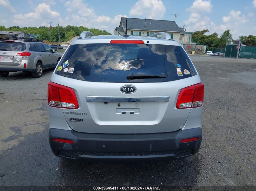 2011 Kia Sorento Lx VIN: 5XYKT3A12BG131078 Lot: 39645411