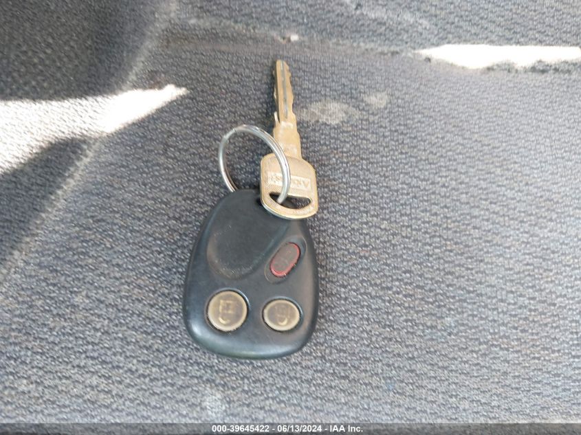 2007 GMC Sierra 2500Hd Classic Work Truck VIN: 1GTHC23UX7F102840 Lot: 39645422