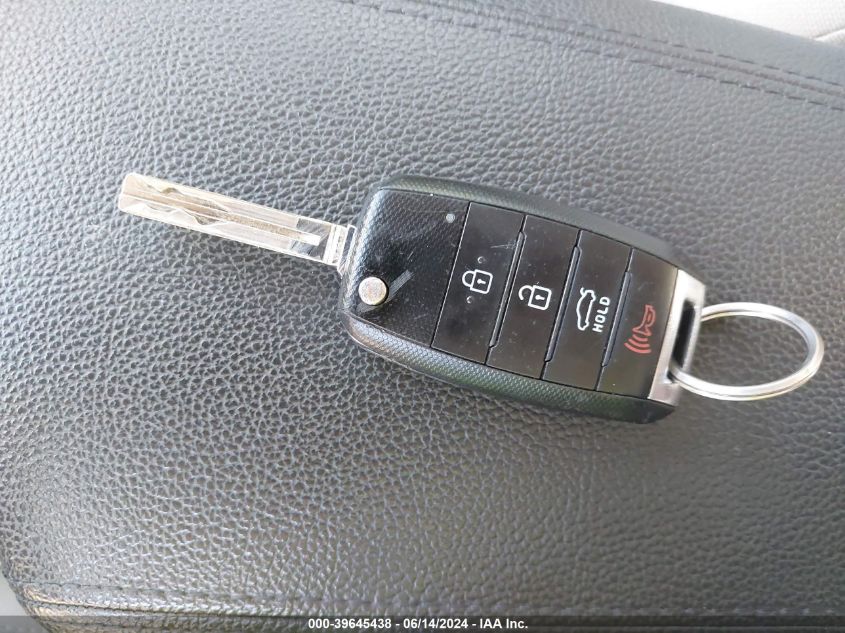 2015 Kia Optima Lx VIN: KNAGM4A72F5630911 Lot: 39645438