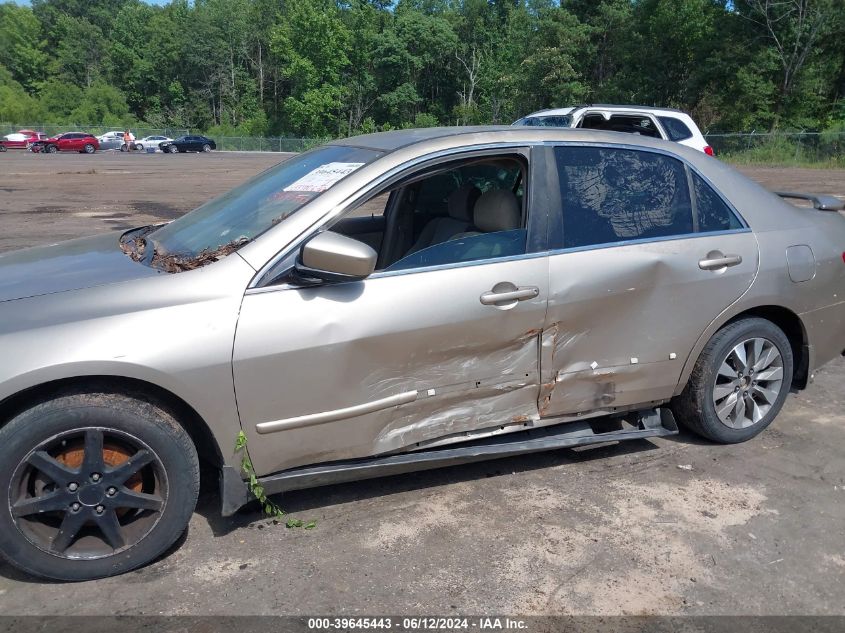 2004 Honda Accord 2.4 Lx VIN: 3HGCM56384G710864 Lot: 39645443