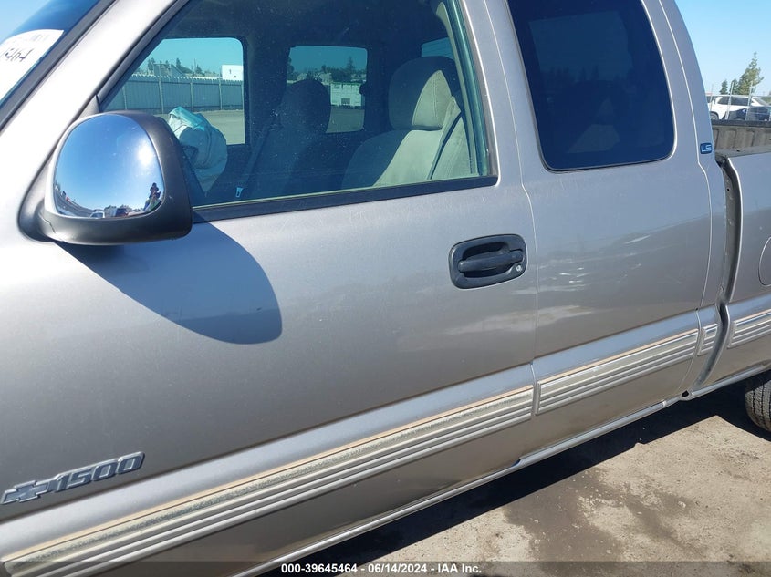 2001 Chevrolet Silverado 1500 Ls VIN: 2GCEK19T711317783 Lot: 39645464