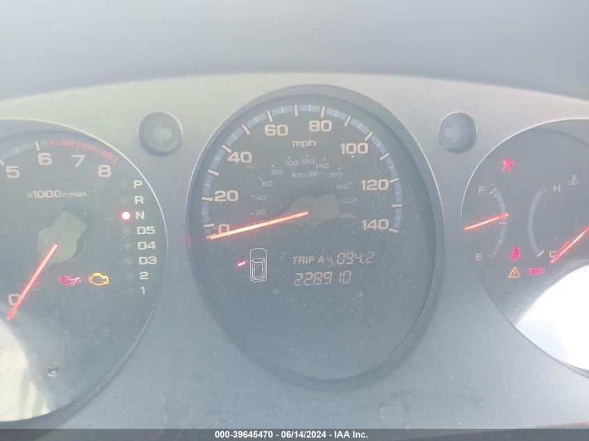 2005 Acura Mdx VIN: 2HNYD189X5H500499 Lot: 39645470