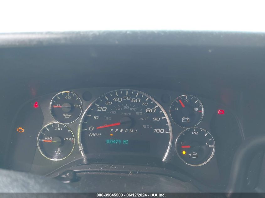 2014 GMC Savana 2500 Work Van VIN: 1GTW7FCAXE1175158 Lot: 39645509