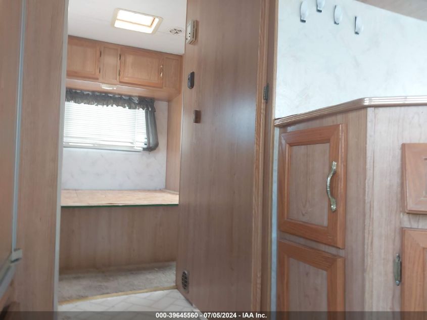 1997 Ford Econoline E450 Super Duty Cutwy Rv VIN: 1FDLE40S8VHA49703 Lot: 39645560