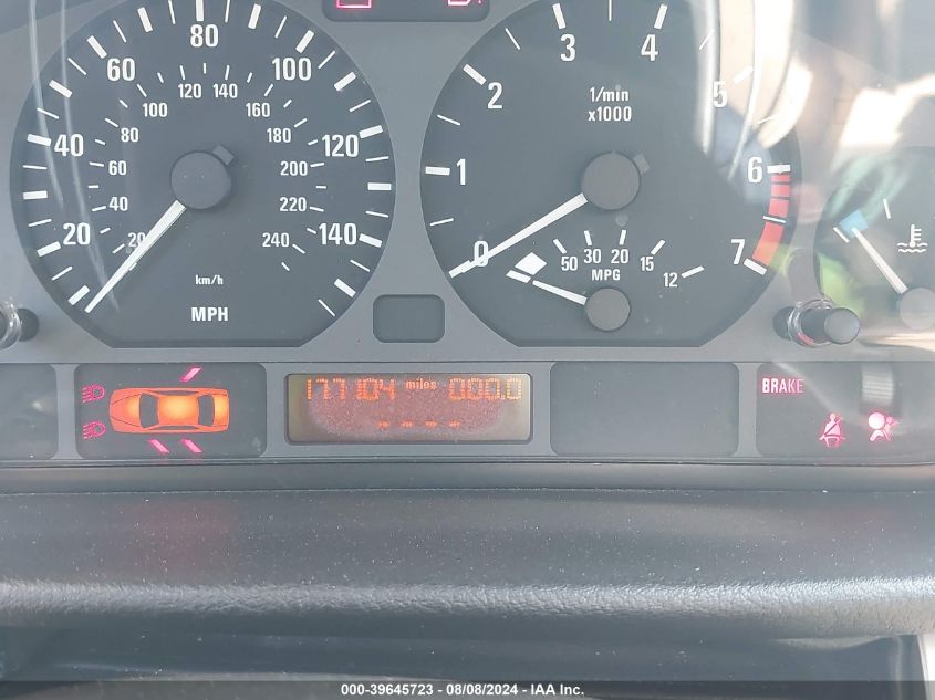 2003 BMW 325I VIN: WBAEV33463PD00659 Lot: 39645723