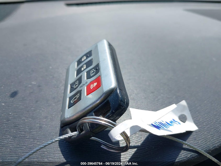 2013 Toyota Sienna Xle V6 8 Passenger VIN: 5TDYK3DC6DS308490 Lot: 39645764