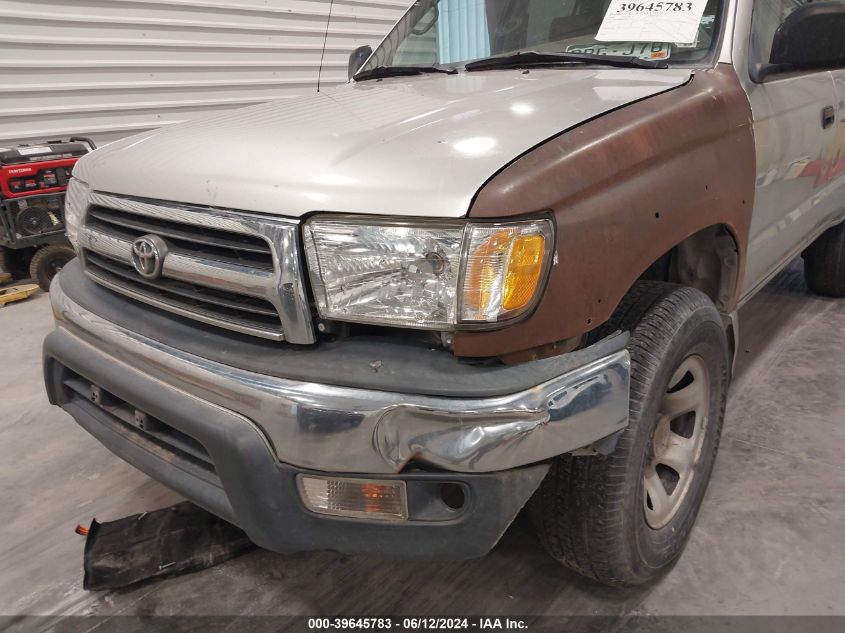 2000 Toyota 4Runner VIN: JT3GM84RXY0057901 Lot: 39645783