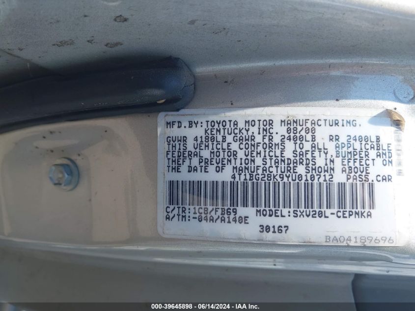 2000 Toyota Camry Le VIN: 4T1BG28K9YU010712 Lot: 39645898