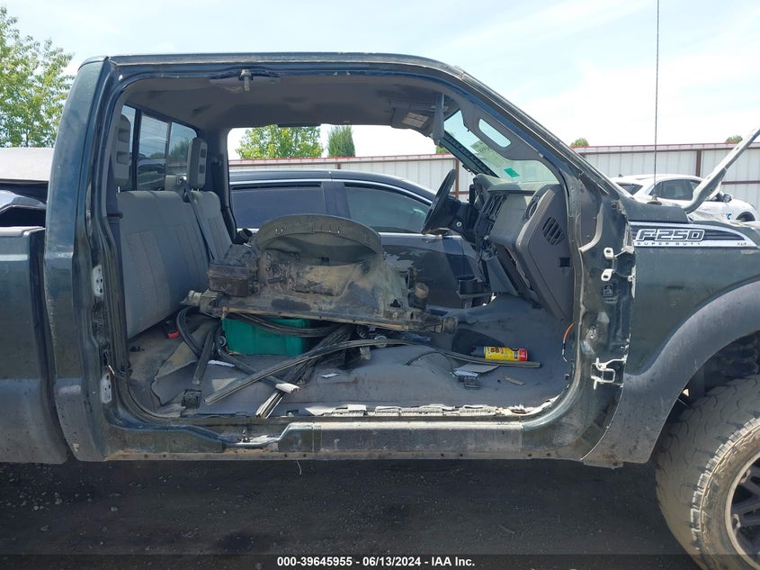 2013 Ford F-250 Xlt VIN: 1FT7X2B62DEB65998 Lot: 39645955