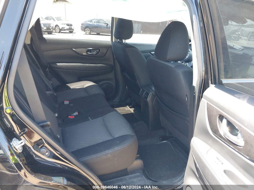 2019 Nissan Rogue Sv VIN: JN8AT2MV4KW400516 Lot: 39646046