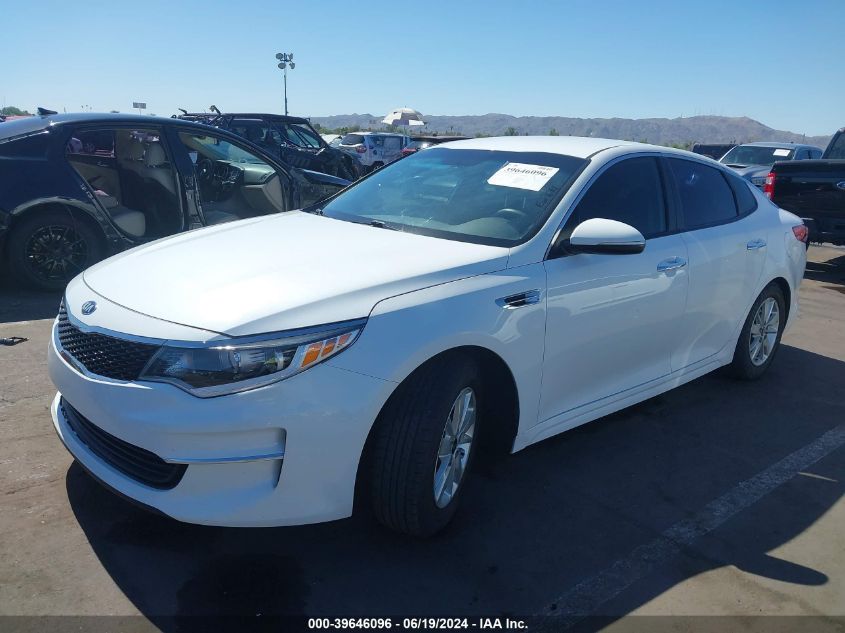 5XXGT4L30JG227370 2018 KIA OPTIMA - Image 2