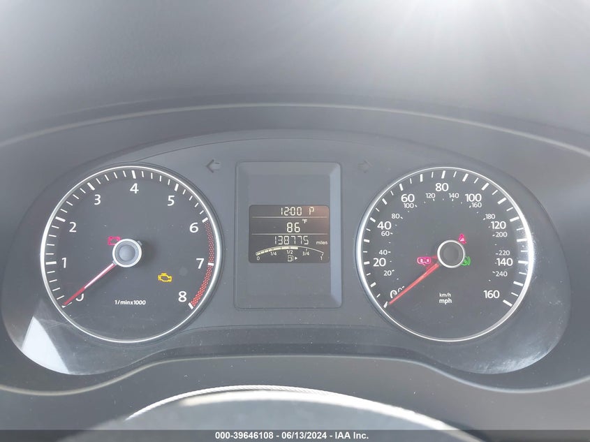 2012 Volkswagen Jetta 2.5L Se VIN: 3VWDP7AJXCM030151 Lot: 39646108