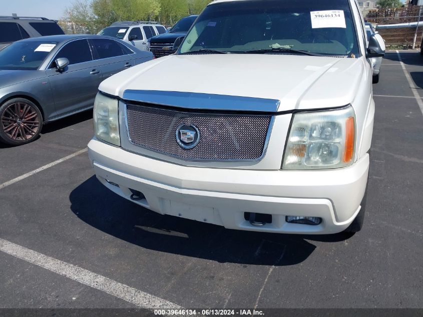 2002 Cadillac Escalade Standard VIN: 1GYEK63N02R155733 Lot: 39646134