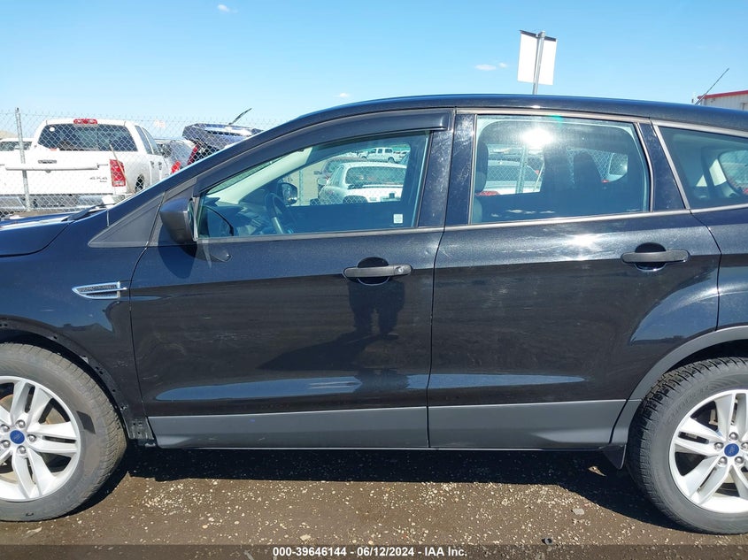 2014 Ford Escape S VIN: 1FMCU0F74EUB99961 Lot: 39646144