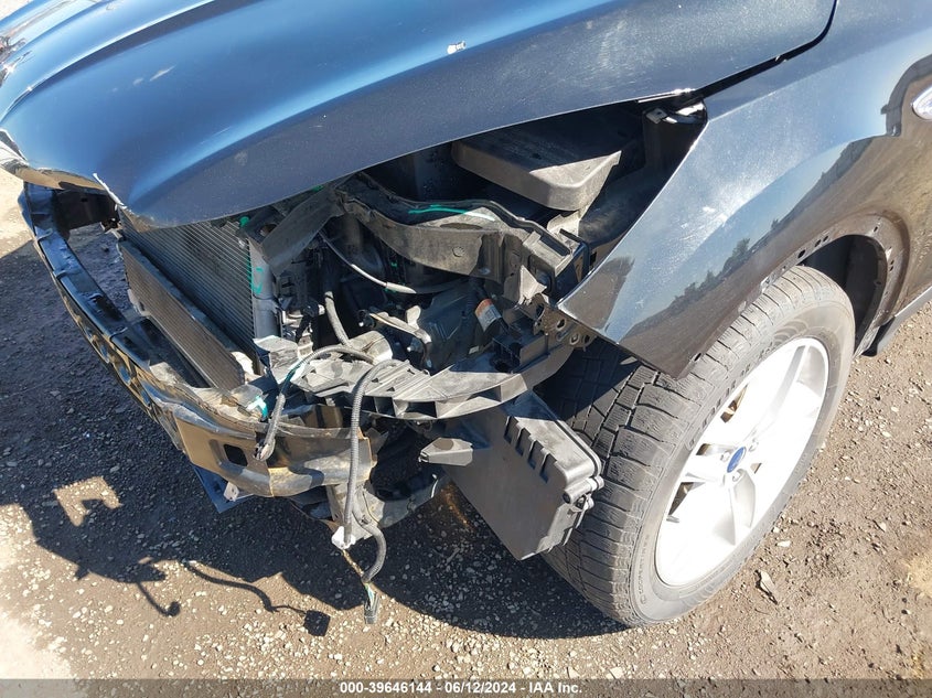 2014 Ford Escape S VIN: 1FMCU0F74EUB99961 Lot: 39646144