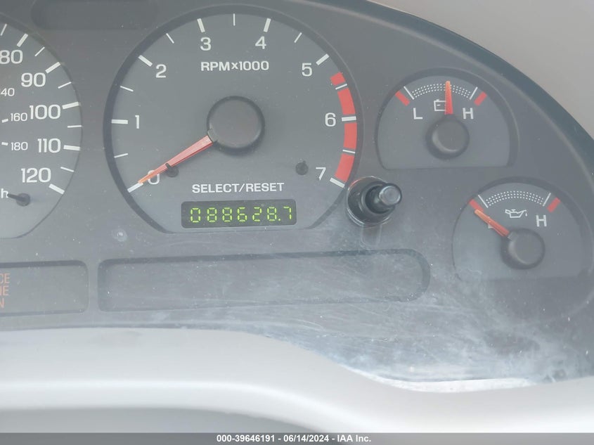 2004 Ford Mustang VIN: 1FAFP40474F126252 Lot: 39646191