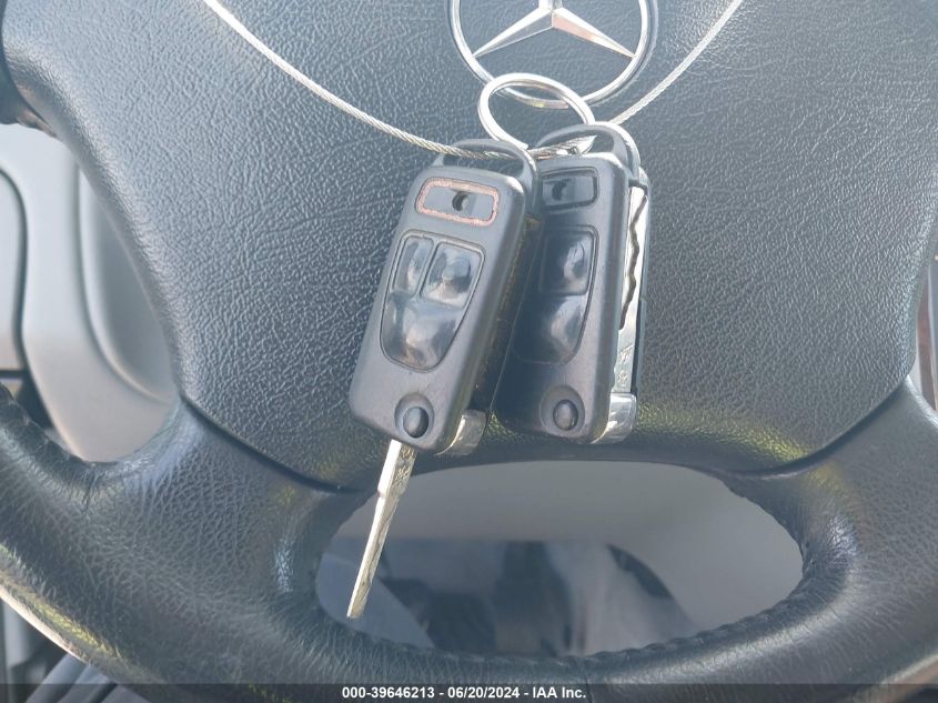 2001 Mercedes-Benz Ml 320 VIN: 4JGAB54E51A279597 Lot: 39646213