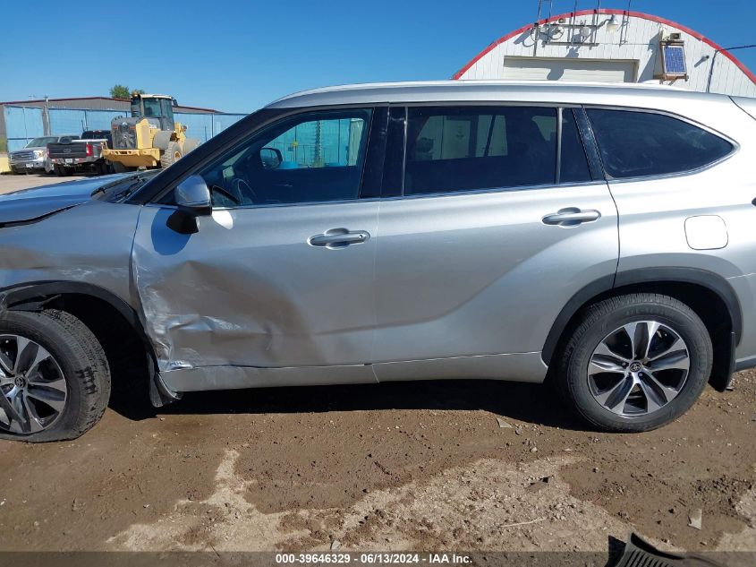 2022 Toyota Highlander Hybrid Xle VIN: 5TDHBRCH6NS559995 Lot: 39646329