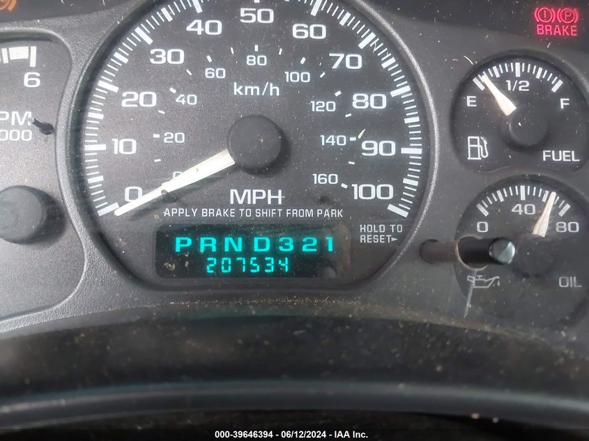 2001 Chevrolet Silverado 2500Hd VIN: 1GCHC29GX1E325720 Lot: 39646394