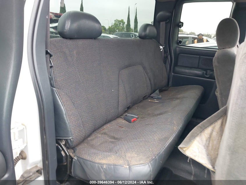 2001 Chevrolet Silverado 2500Hd VIN: 1GCHC29GX1E325720 Lot: 39646394