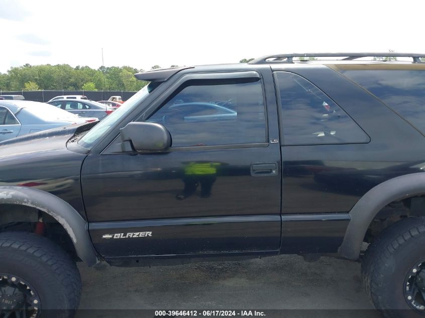 2000 Chevrolet Blazer Ls VIN: 1GNCT18W4YK159212 Lot: 39646412