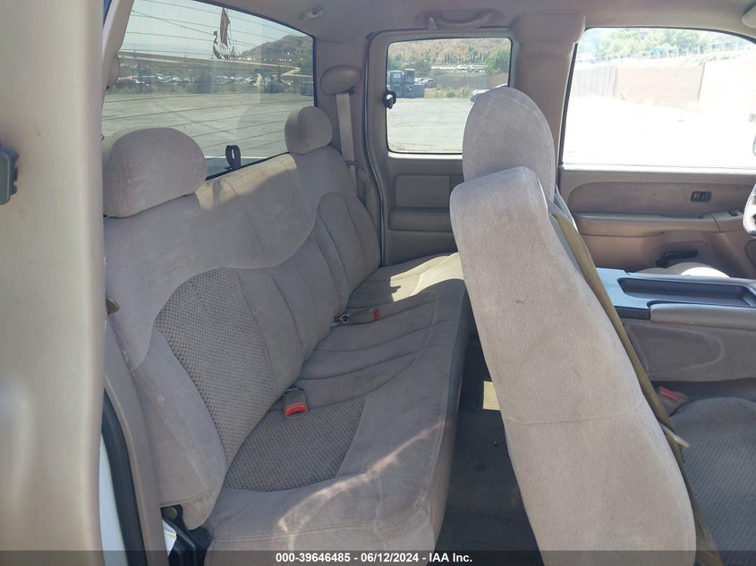 2001 Chevrolet Silverado 1500 Ls VIN: 2GCEC19T011279469 Lot: 39646485