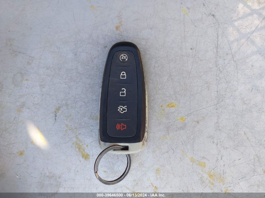 2016 Ford Focus Titanium VIN: 1FADP3N26GL345864 Lot: 39646500