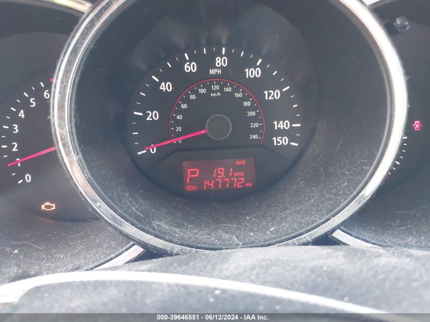 2011 KIA SORENTO VIN: 5XYKT3A14BG035954