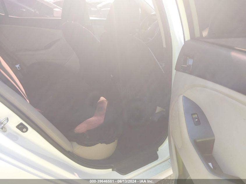 2013 Kia Optima Lx VIN: KNAGM4A72D5322179 Lot: 39646581