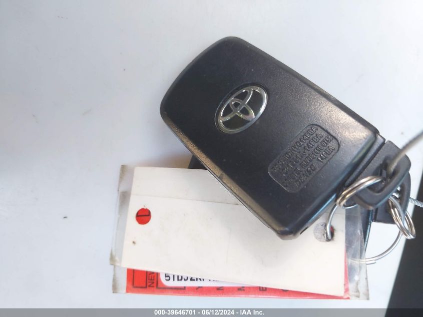 2019 Toyota Highlander Se VIN: 5TDJZRFH2KS608677 Lot: 39646701