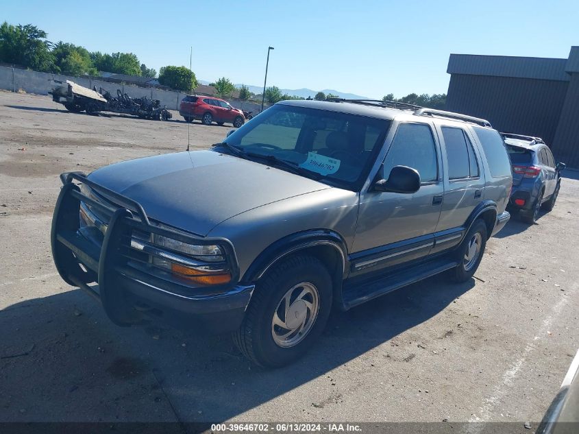 1998 Chevrolet Blazer VIN: 1GNDT13W7W2258664 Lot: 39646702